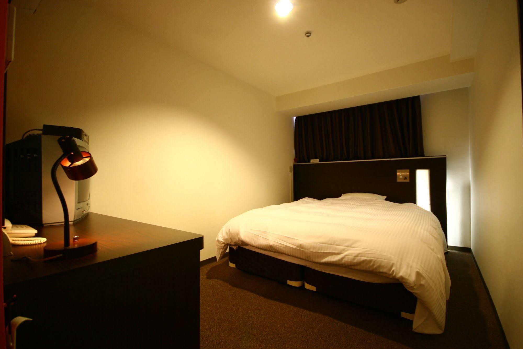 Green Rich Hotel Kagoshima Tenmonkan Buitenkant foto